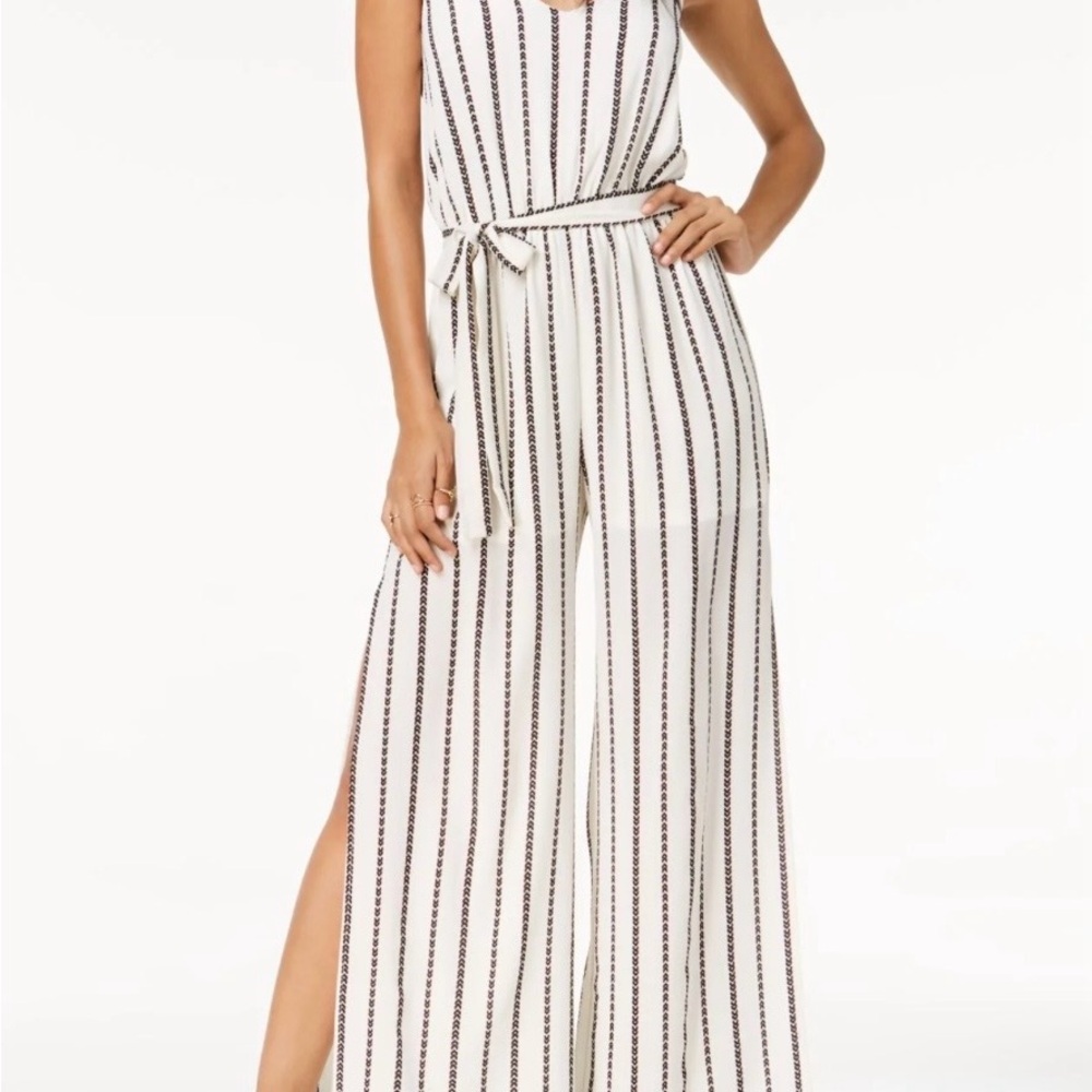 Elegant Striped Sleeveless Jumpsuit‎